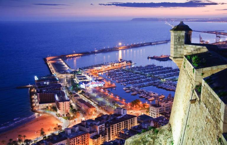 Apartmán Ap Turist Velázquez Alicante Exteriér fotografie