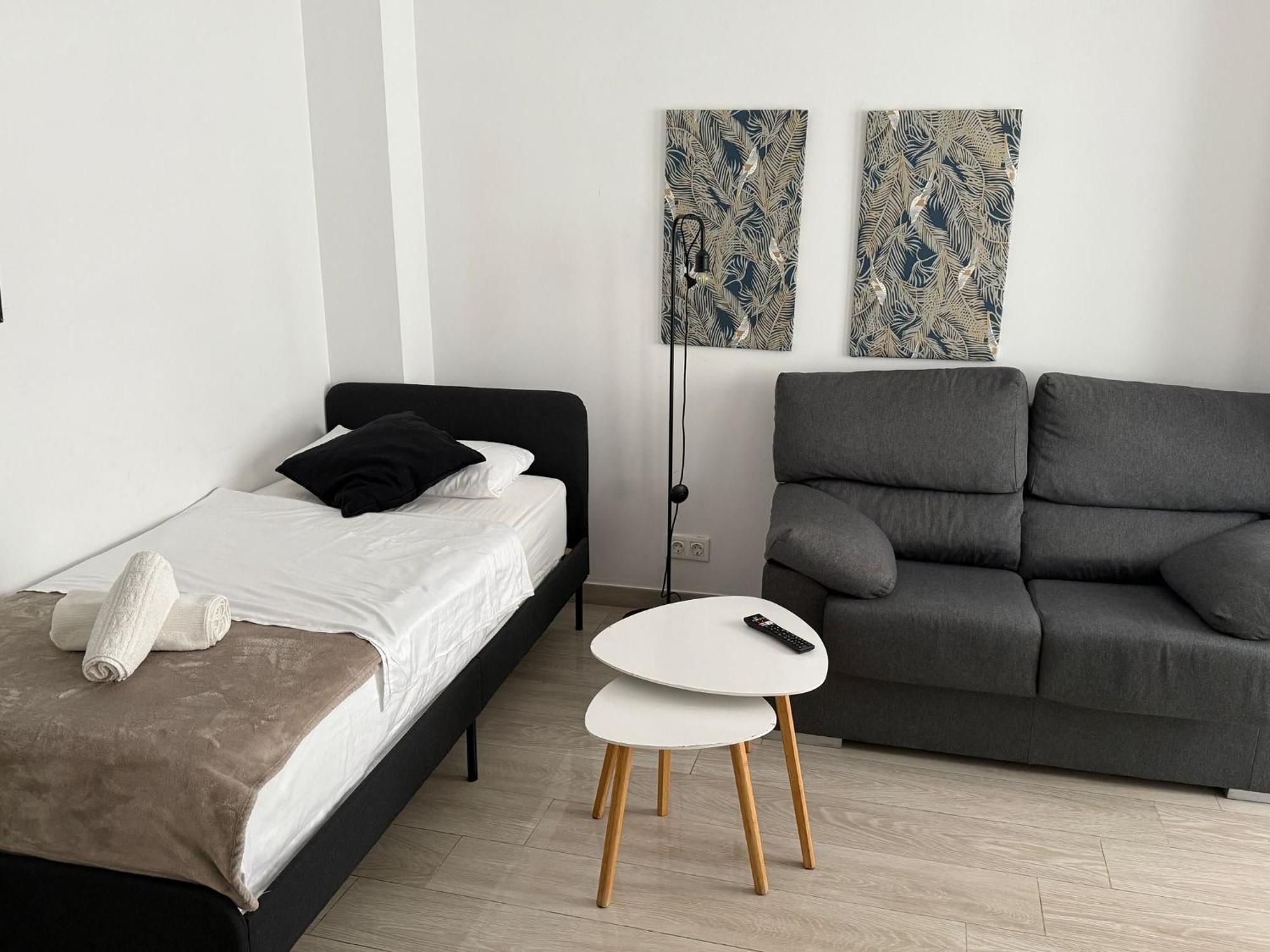 Apartmán Ap Turist Velázquez Alicante Exteriér fotografie